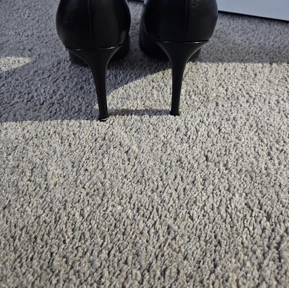 Marc Fischer Heels - Picture 2 of 4